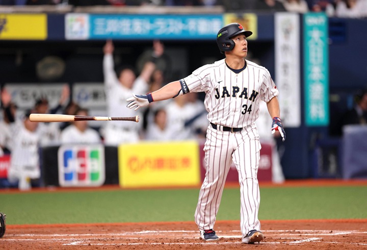 Yoshida reacts after a swing during Samurai Japan’s exhibition game at Kyocera Dome Osaka ahead of the World Baseball Classic.