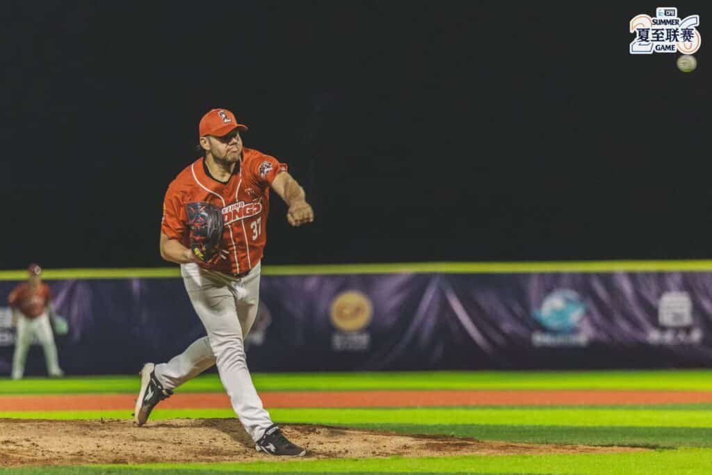 pitcher pitcher