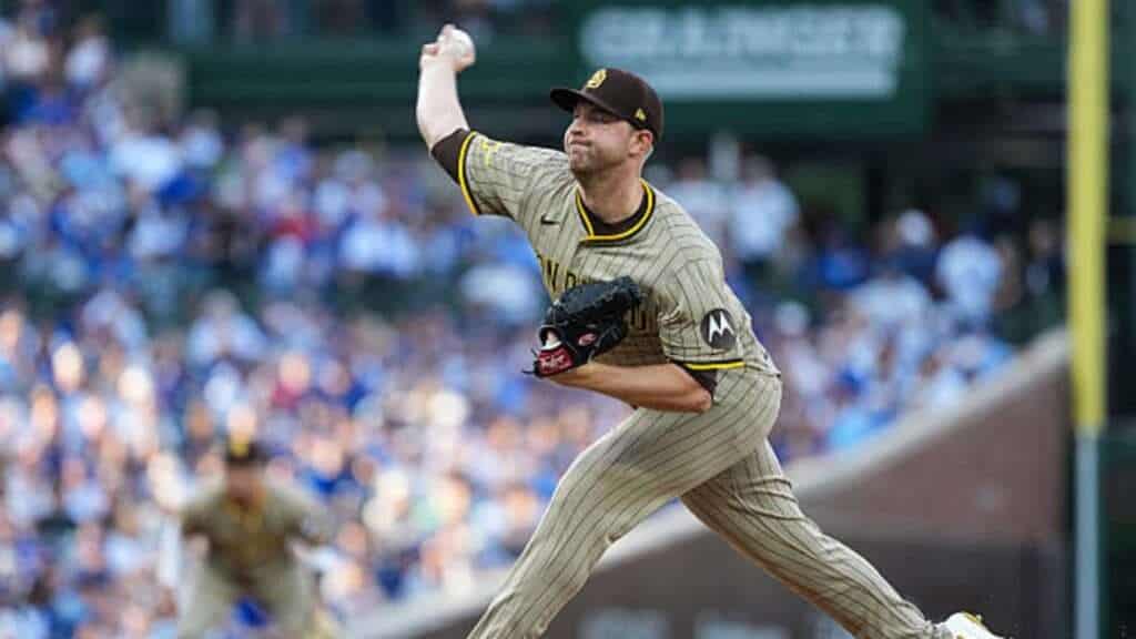 Michael King pitches for the San Diego Padres against the Chicago Cubs