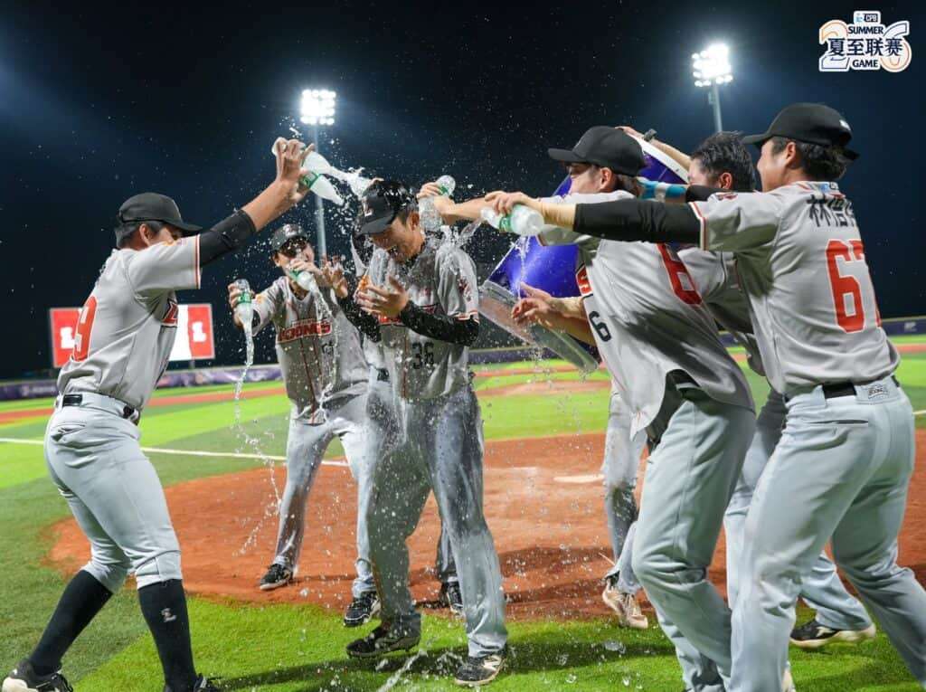 Cuban hit parade leads Beijing into finals against Shanghai