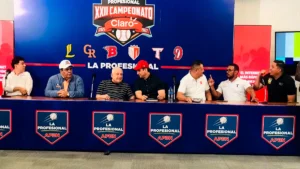 Officials from the six APBN baseball clubs at the 2026–27 Nicaraguan professional league season presentation in Managua