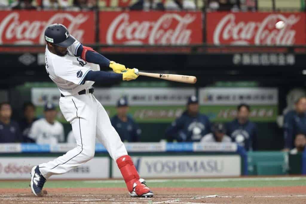 Alexander Canario swings for the Saitama Seibu Lions during the 2026 NPB season