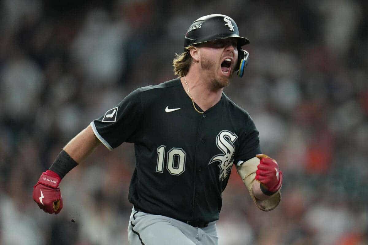Chicago White Sox infielder Chase Meidroth rounds the bases after his three-run home run against the Houston Astros in AL Wild Card Game 2