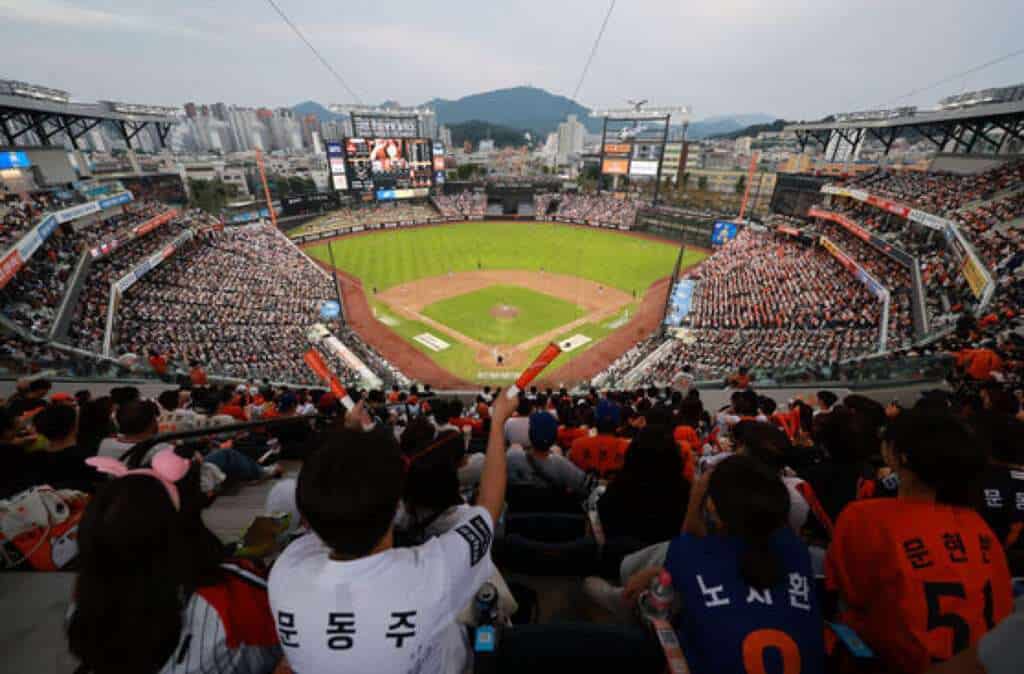 A packed KBO League crowd at Daejeon Hanwha Life Ballpark