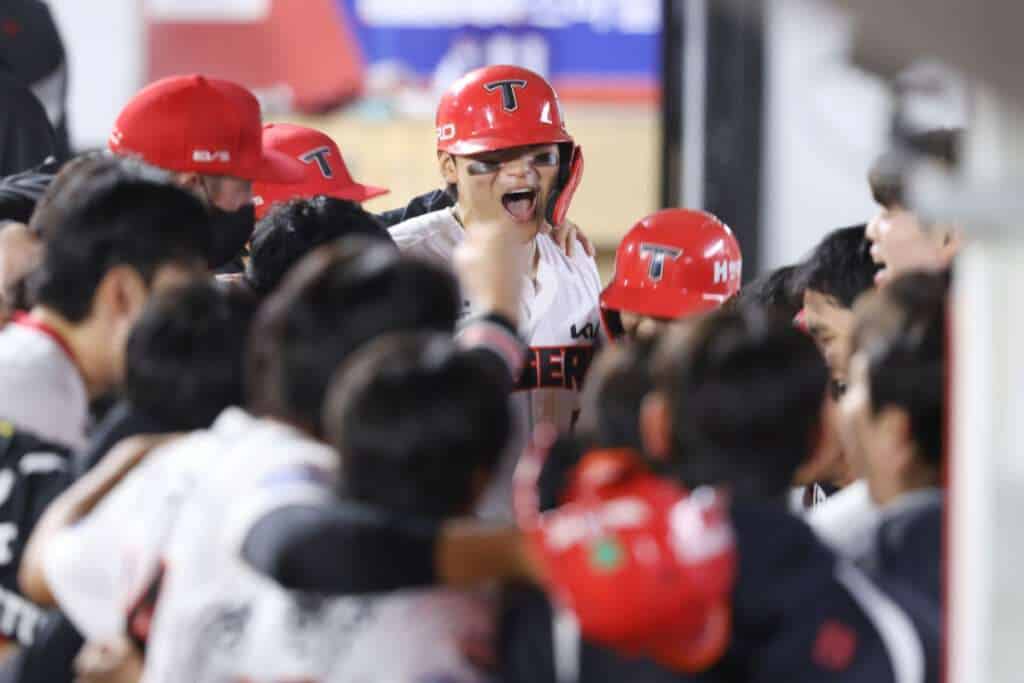 Kim Do-yeong celebrates his winning two-run home run for the KIA Tigers against the LG Twins on October 12, 2026