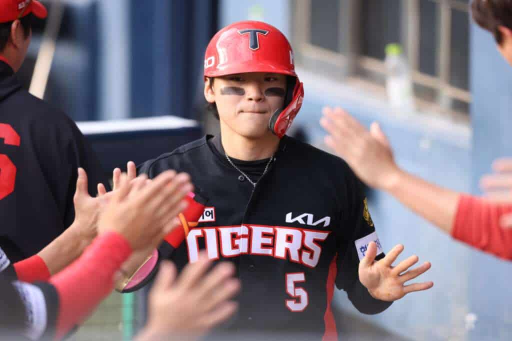 KIA Tigers star Kim Do-yeong celebrates after hitting his 42nd home run of the 2026 KBO season against the LG Twins